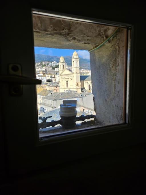 Appartement Avec Grande Terrasse Bastia  Eksteriør bilde