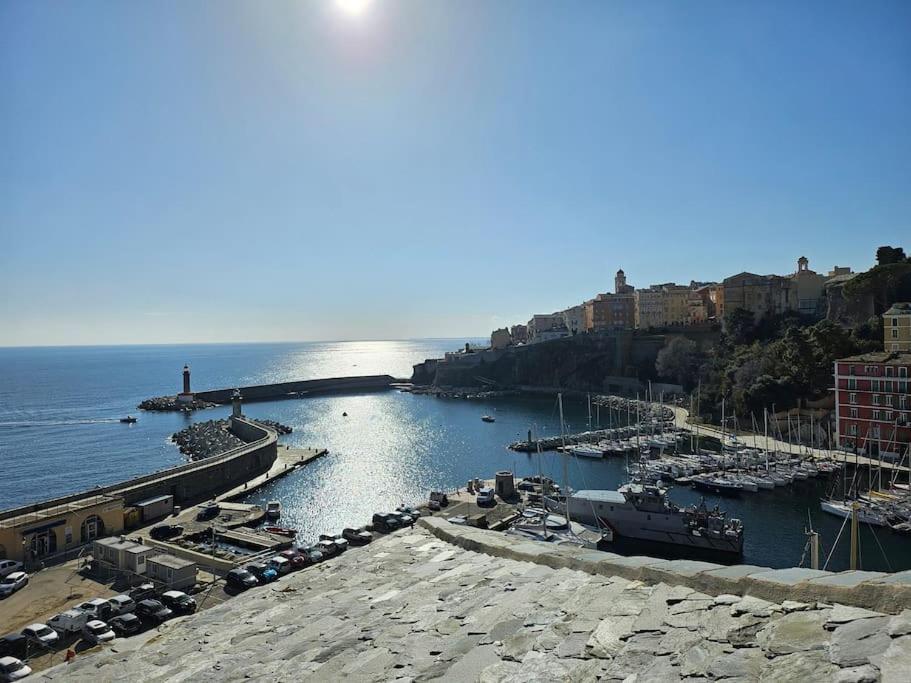 Appartement Avec Grande Terrasse Bastia  Eksteriør bilde
